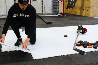 Muovijää Hockey – Kokoontaitettava muovimatto jääkiekkoharjoitteluun (2,1–21 m²)